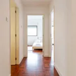 Rent 6 bedroom apartment in Porto