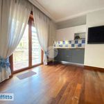 Rent 2 bedroom apartment of 55 m² in Naples