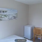 Rent 4 bedroom house in East Of England