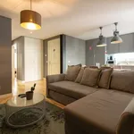 Rent 2 bedroom apartment of 65 m² in lisbon