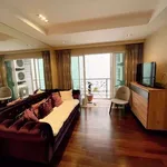 Rent 2 bedroom apartment of 67 m² in Bangkok