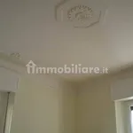 Rent 4 bedroom apartment of 90 m² in Ancona