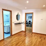 Rent 2 bedroom apartment of 72 m² in Amadora