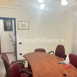 Rent 5 bedroom apartment of 100 m² in Crotone