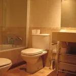 Rent 1 bedroom apartment of 50 m² in Alicante']