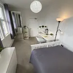 Rent 5 bedroom apartment in East Midlands