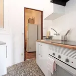 Rent a room of 82 m² in barcelona