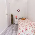 Rent a room of 60 m² in seville