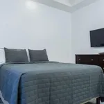 Rent 3 bedroom apartment in Kingston