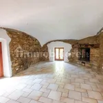 Rent 3 bedroom apartment of 171 m² in Ca' Maitino