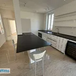 Rent 6 bedroom apartment of 282 m² in Rome