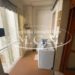 Rent 5 bedroom apartment of 100 m² in Pontedera