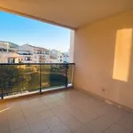 Appartement de 76 m² avec 4 chambre(s) en location à Toulon