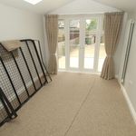 Rent 5 bedroom house in East Of England