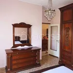 Rent 2 bedroom apartment of 60 m² in Rho