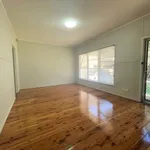 Rent 3 bedroom apartment in Rydalmere