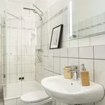 Rent 1 bedroom apartment of 33 m² in Berlin