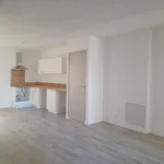 Rent 4 bedroom apartment of 74 m² in Pierrelatte