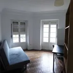 Rent a room in lisbon