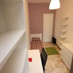 Rent a room in milan