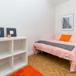 Rent 5 bedroom apartment in Valencia