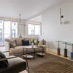 Appartement de 614 m² avec 1 chambre(s) en location à Paris