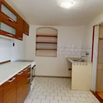 Pronajměte si 2 ložnic/e byt o rozloze 61 m² v Žalhostice