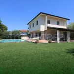 Affitto 6 camera casa di 140 m² in Forte dei Marmi