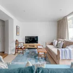 Rent 2 bedroom apartment of 65 m² in london