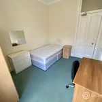 Rent 4 bedroom flat in Edinburgh