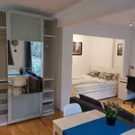 Rent 1 bedroom apartment of 46 m² in Düsseldorf