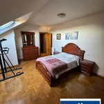 Alquilo 3 dormitorio apartamento de 90 m² en Oviedo