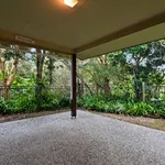 Rent 4 bedroom house of 555 m² in Caloundra West