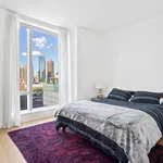 Rent 1 bedroom apartment of 73 m² in New York