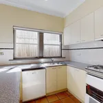 Rent 2 bedroom house in Hawthorn East