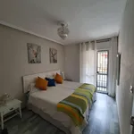 Rent 3 bedroom apartment in Seville