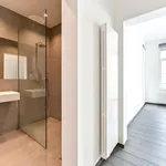 Huur 5 slaapkamer huis van 635 m² in Brussel