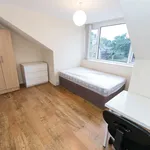 Rent 4 bedroom house in Leeds