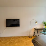 Miete 2 Schlafzimmer wohnung von 65 m² in Berlin