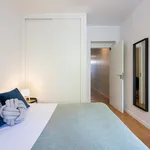 Rent 6 bedroom apartment in Madrid