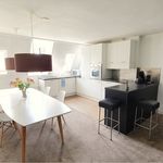 Huur 2 slaapkamer appartement van 75 m² in Jekerkwartier