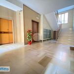 Rent 2 bedroom apartment of 55 m² in Naples