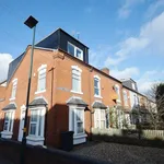 Rent 5 bedroom flat in West Midlands