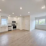 Maison de 699 m² avec 5 chambre(s) en location à Toronto