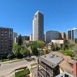 Appartement de 731 m² avec 2 chambre(s) en location à Edmonton