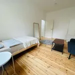 83 m² Zimmer in berlin