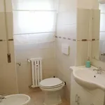 Rent 8 bedroom apartment in Rome