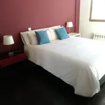 Rent 1 bedroom apartment of 65 m² in Madrid