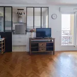 Appartement de 68 m² avec 3 chambre(s) en location à Montrouge