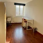 Appartement de 84 m² avec 4 chambre(s) en location à Saint-Étienne